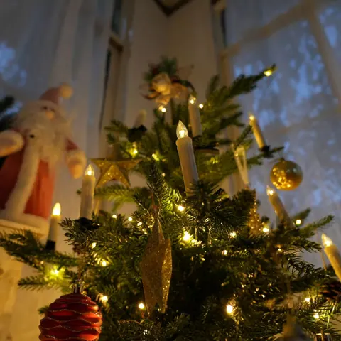 LED Christmas Tree Candle Battery Operated with Timer Remote LED Candle Light (FP-02) – view 3