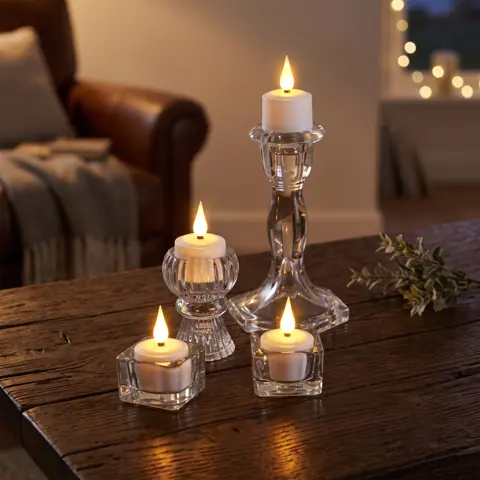 Set of 6 Magnetic Rechargeable LED Tea Lights (T301) – view 3